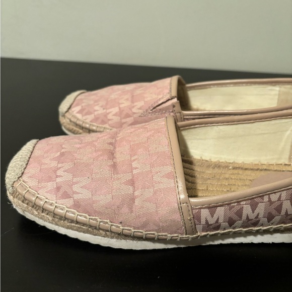 Michael Kors Kendrick Monogram Pink Linen Espadrilles - Picture 5 of 5